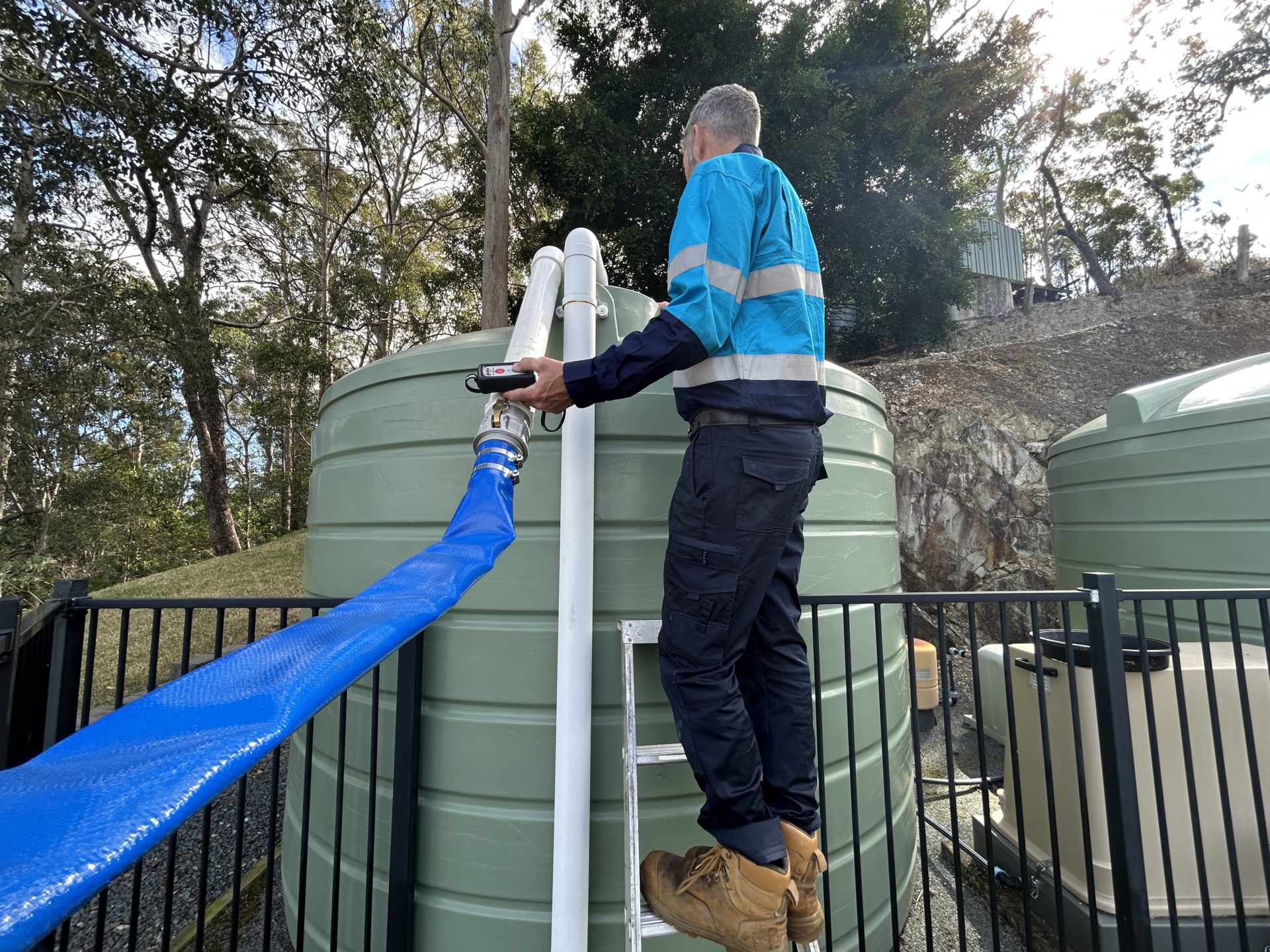 Bulk Water Tank Fills, Water Delivery, water cart Hire Gold Coast, Scenic Rim