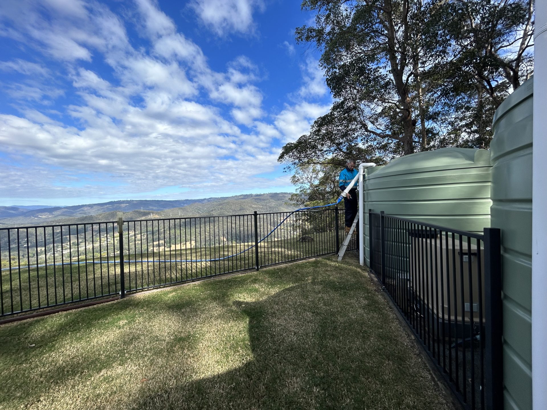 Bulk Water Tank Fills, Water Delivery, water cart Hire Gold Coast, Scenic Rim